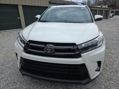 2018 Toyota Highlander SE