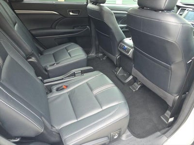 2018 Toyota Highlander SE