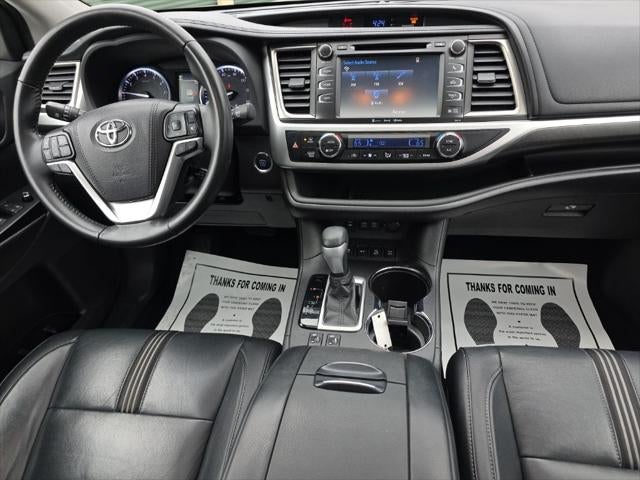 2018 Toyota Highlander SE