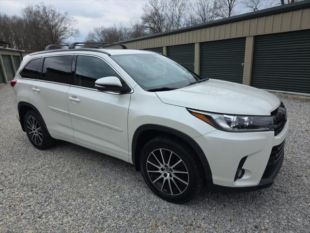 2018 Toyota Highlander SE