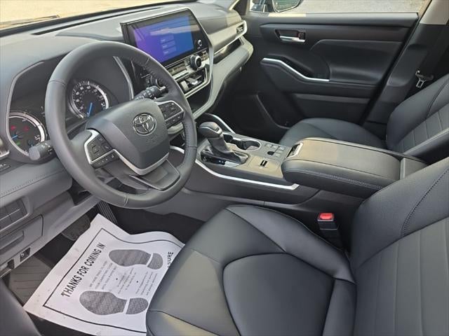 2026 Toyota Highlander Hybrid XLE