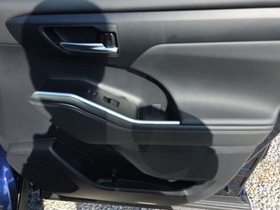 2026 Toyota Highlander XLE