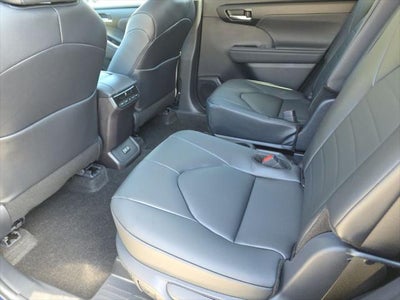 2026 Toyota Highlander XLE