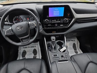 2023 Toyota Highlander XLE