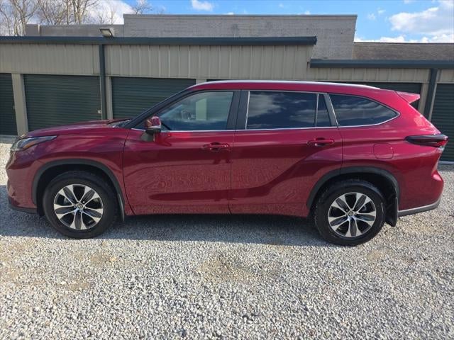 2026 Toyota Highlander XLE