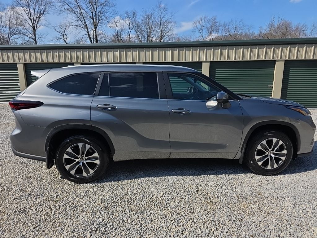 2026 Toyota Highlander XLE