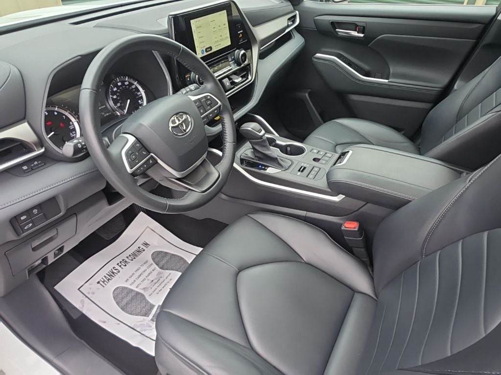 2023 Toyota Highlander XLE