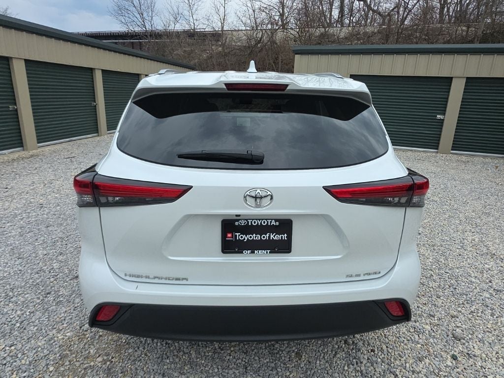 2023 Toyota Highlander XLE