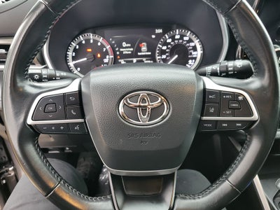 2023 Toyota Highlander XLE