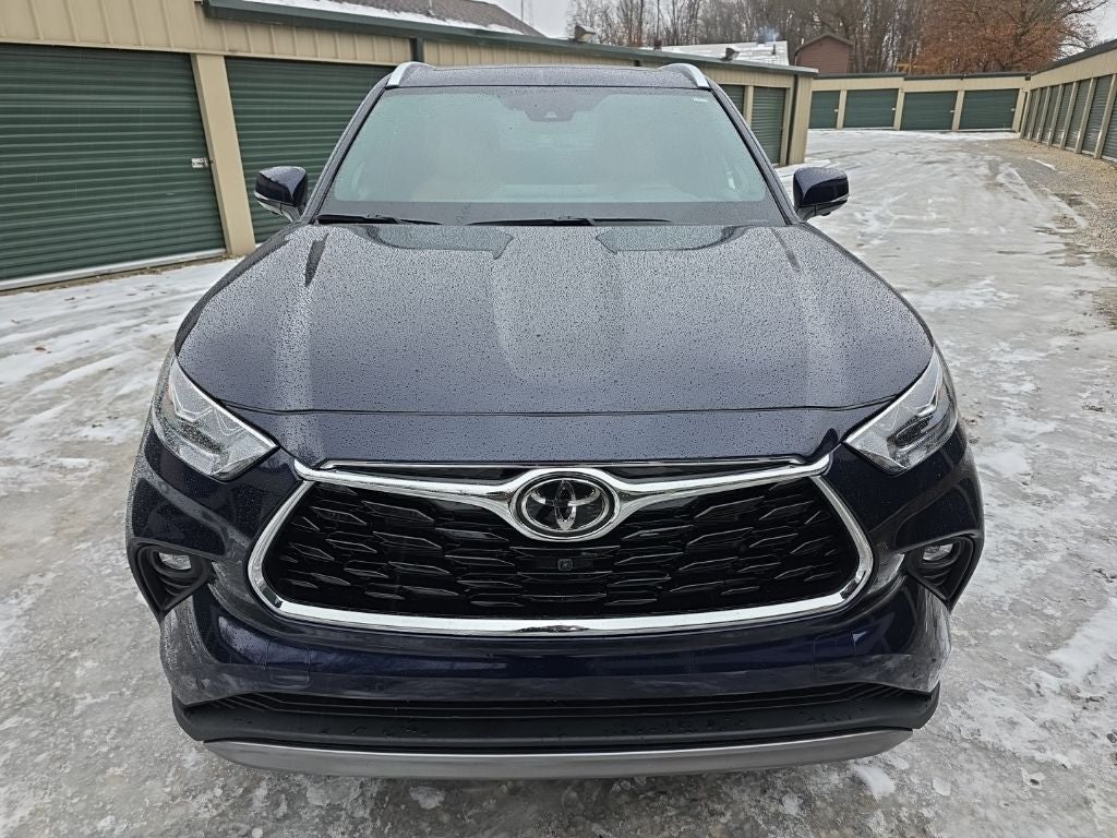 2026 Toyota Highlander Platinum
