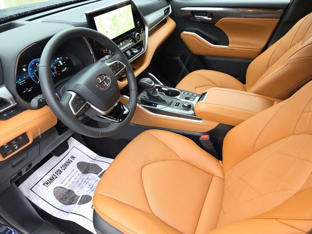2026 Toyota Highlander Platinum