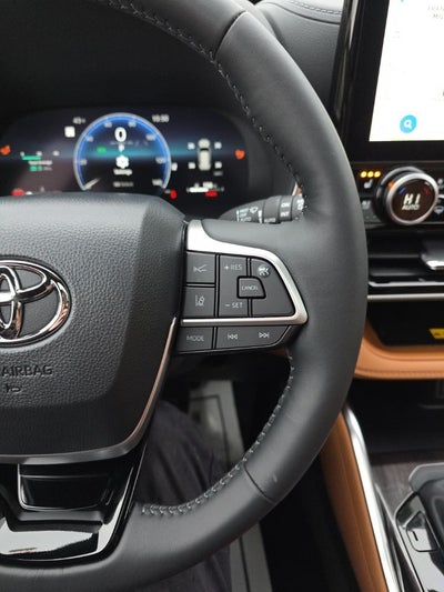 2026 Toyota Highlander Platinum