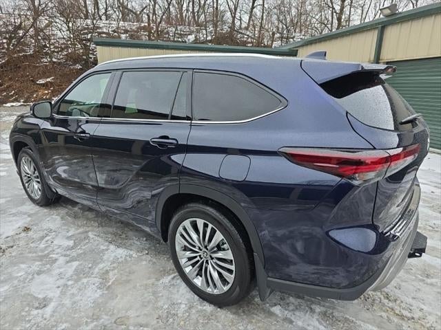 2026 Toyota Highlander Platinum