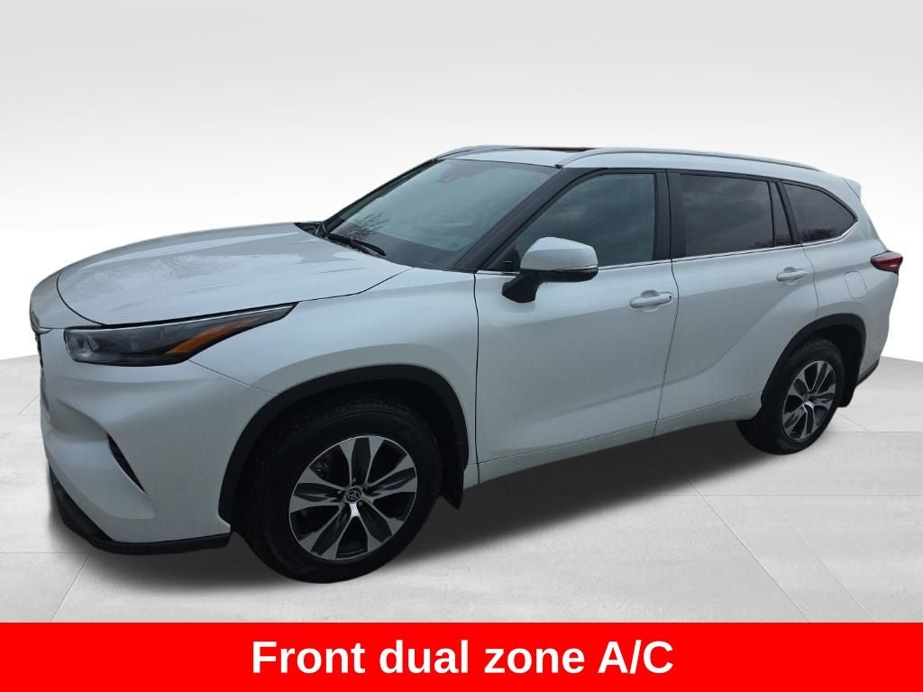 2023 Toyota Highlander XLE