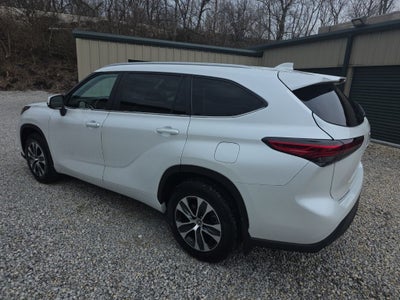 2023 Toyota Highlander XLE