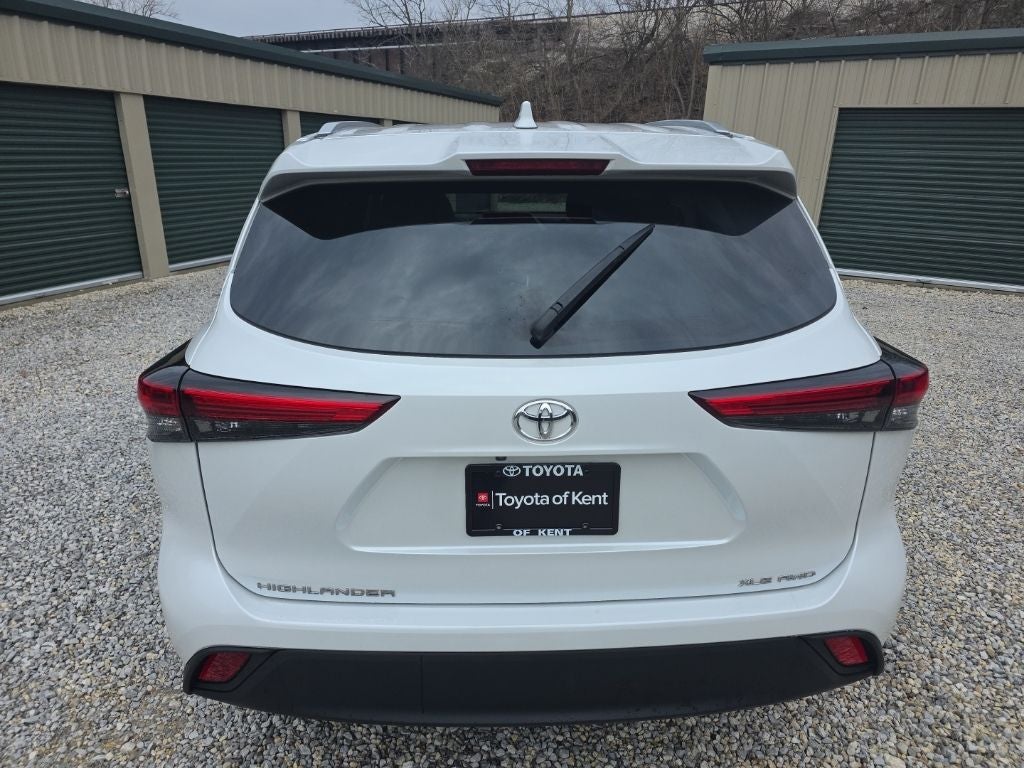 2023 Toyota Highlander XLE