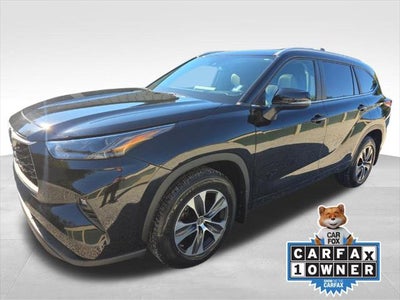 2024 Toyota Highlander XLE