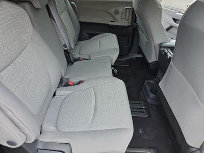 2023 Toyota Sienna LE 8 Passenger