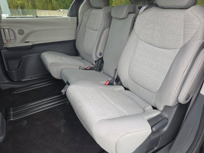 2024 Toyota Sienna LE 8 Passenger