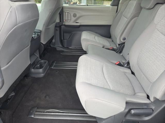 2024 Toyota Sienna LE 8 Passenger
