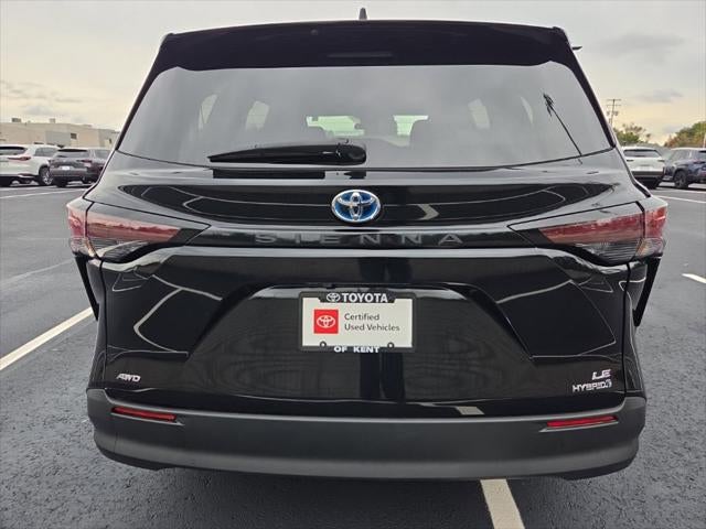 2024 Toyota Sienna LE 8 Passenger