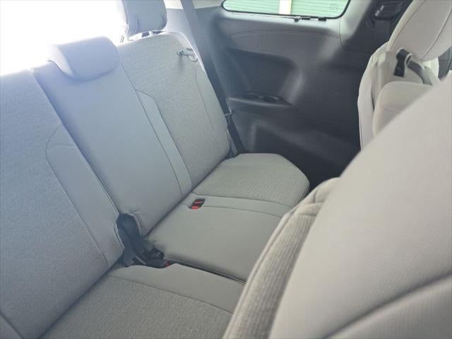 2026 Toyota Sienna LE 8 Passenger