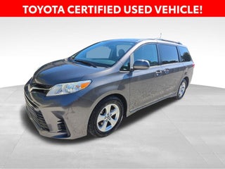 2018 Toyota Sienna LE 8 Passenger
