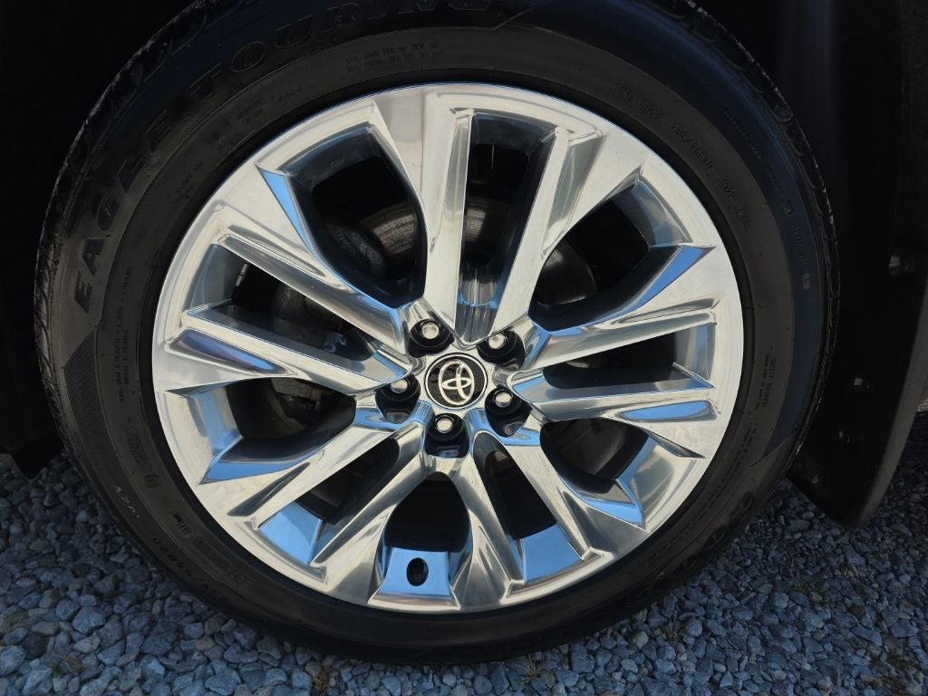 2026 Toyota Highlander Hybrid Limited