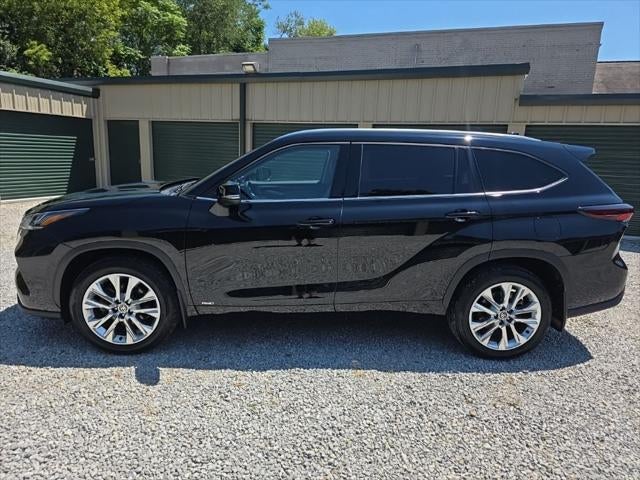 2026 Toyota Highlander Hybrid Limited