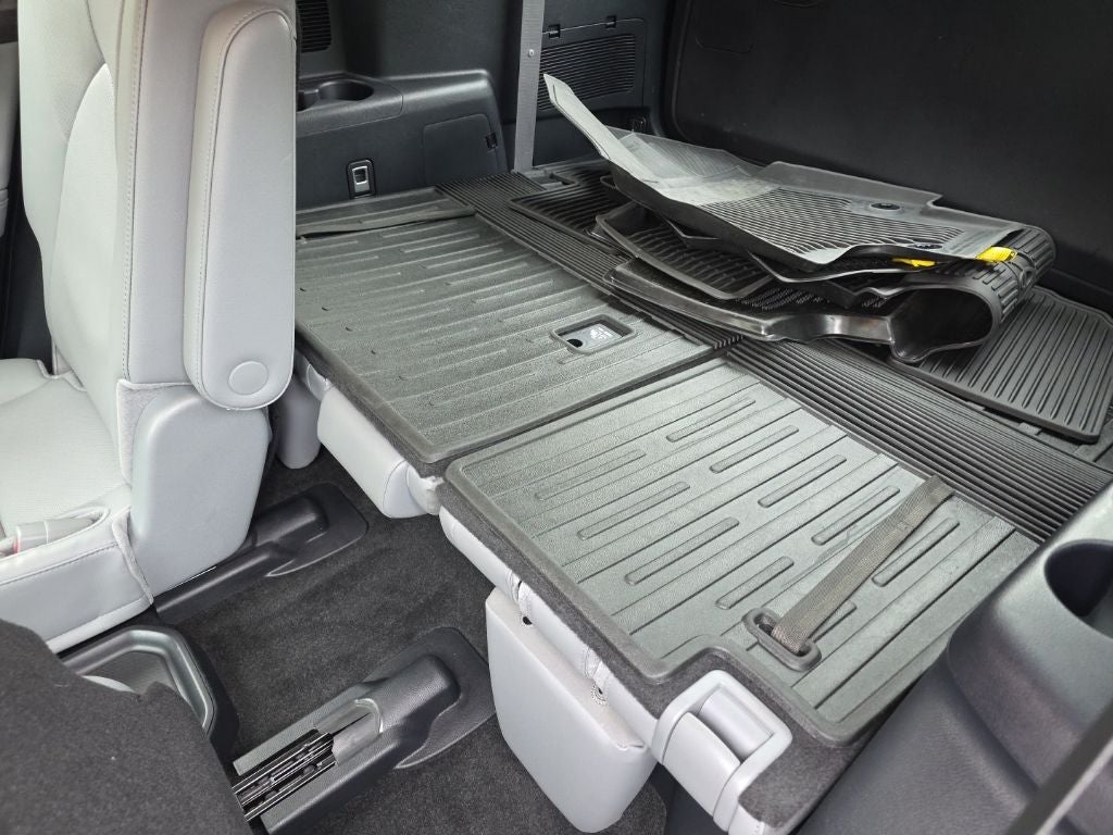 2025 Toyota Highlander Hybrid Limited
