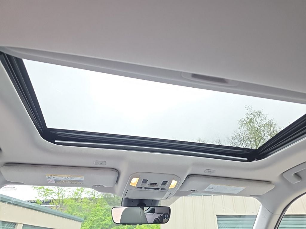 2025 Toyota Highlander Hybrid Limited
