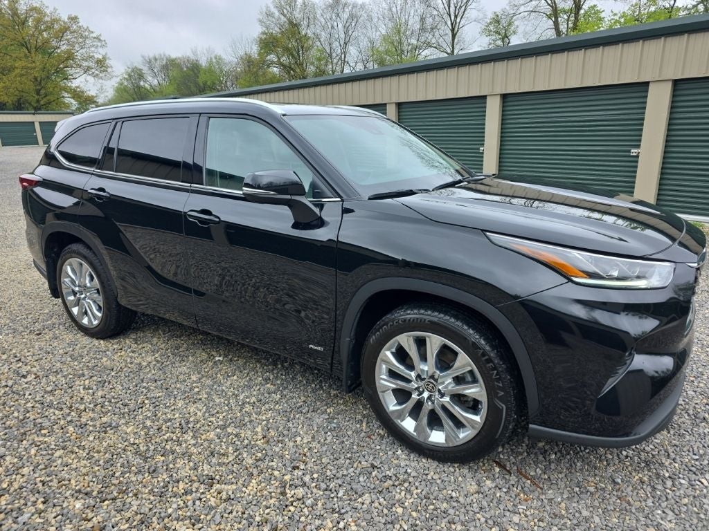 2025 Toyota Highlander Hybrid Limited