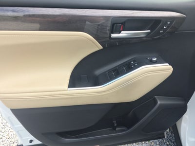 2023 Toyota Highlander Hybrid Limited