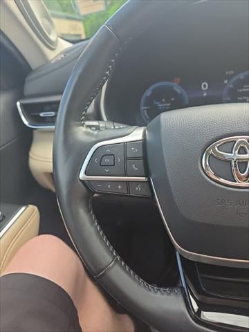 2023 Toyota Highlander Hybrid Limited
