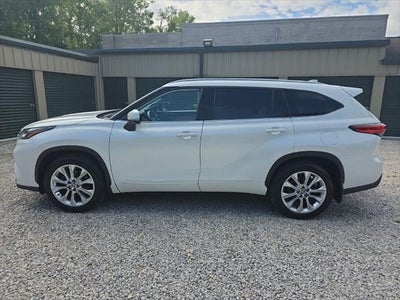 2023 Toyota Highlander Hybrid Limited