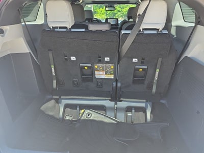2023 Toyota Sienna XSE 7 Passenger