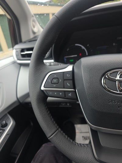 2026 Toyota Sienna XLE 7 Passenger