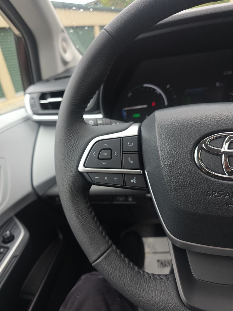 2026 Toyota Sienna XLE 7 Passenger