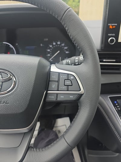2026 Toyota Sienna XLE 7 Passenger