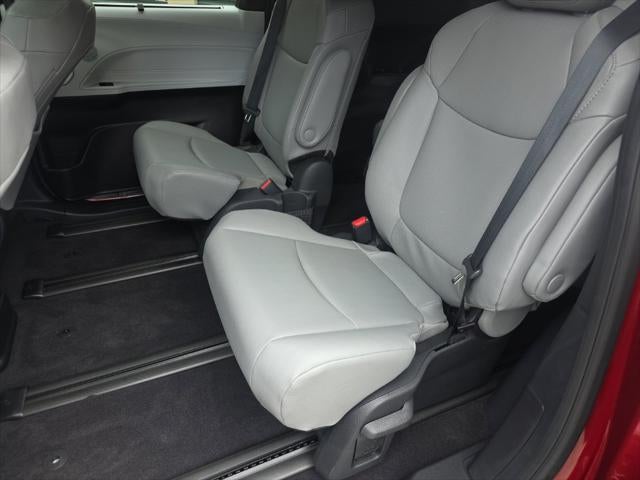 2026 Toyota Sienna XLE 7 Passenger