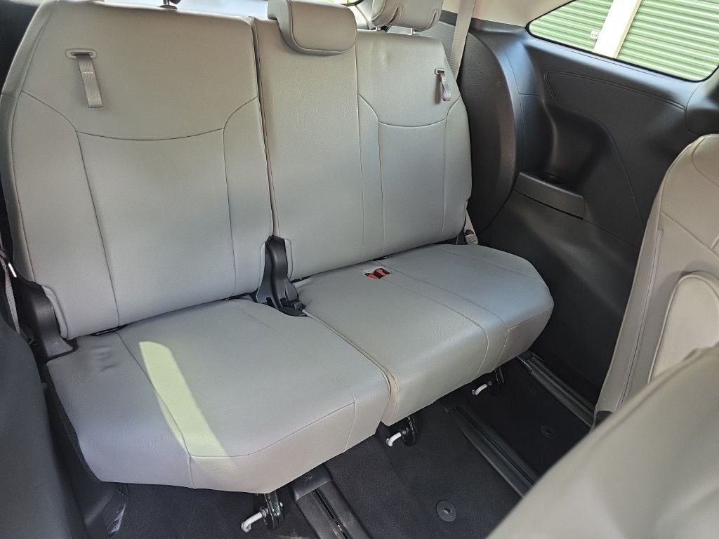 2025 Toyota Sienna XLE 7 Passenger