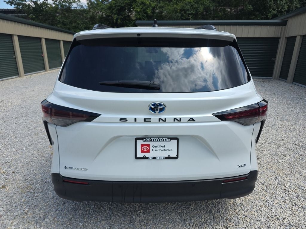 2025 Toyota Sienna XLE 7 Passenger