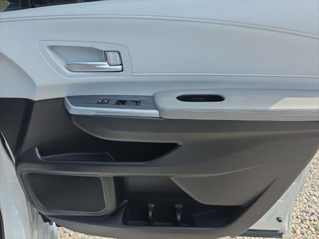 2025 Toyota Sienna XLE 7 Passenger