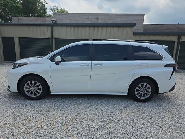 2025 Toyota Sienna XLE 7 Passenger
