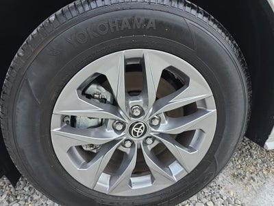 2025 Toyota Sienna XLE 7 Passenger