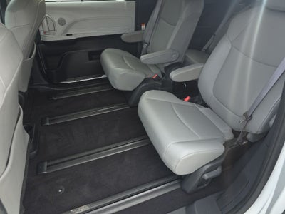 2025 Toyota Sienna XLE 7 Passenger