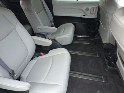 2025 Toyota Sienna XLE 7 Passenger