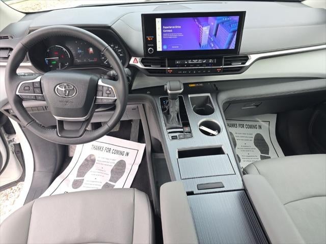 2025 Toyota Sienna XLE 7 Passenger
