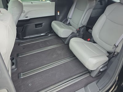 2025 Toyota Sienna XLE 7 Passenger