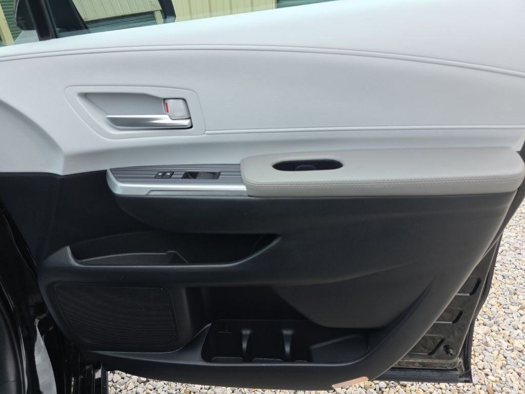 2025 Toyota Sienna XLE 7 Passenger